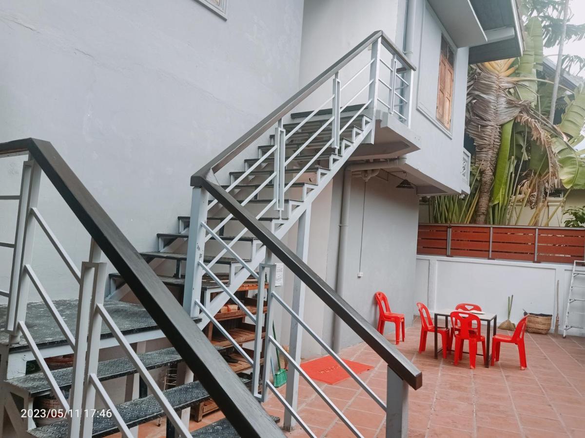 Aurora Backpackers Hostel Luang Prabang Zewnętrze zdjęcie