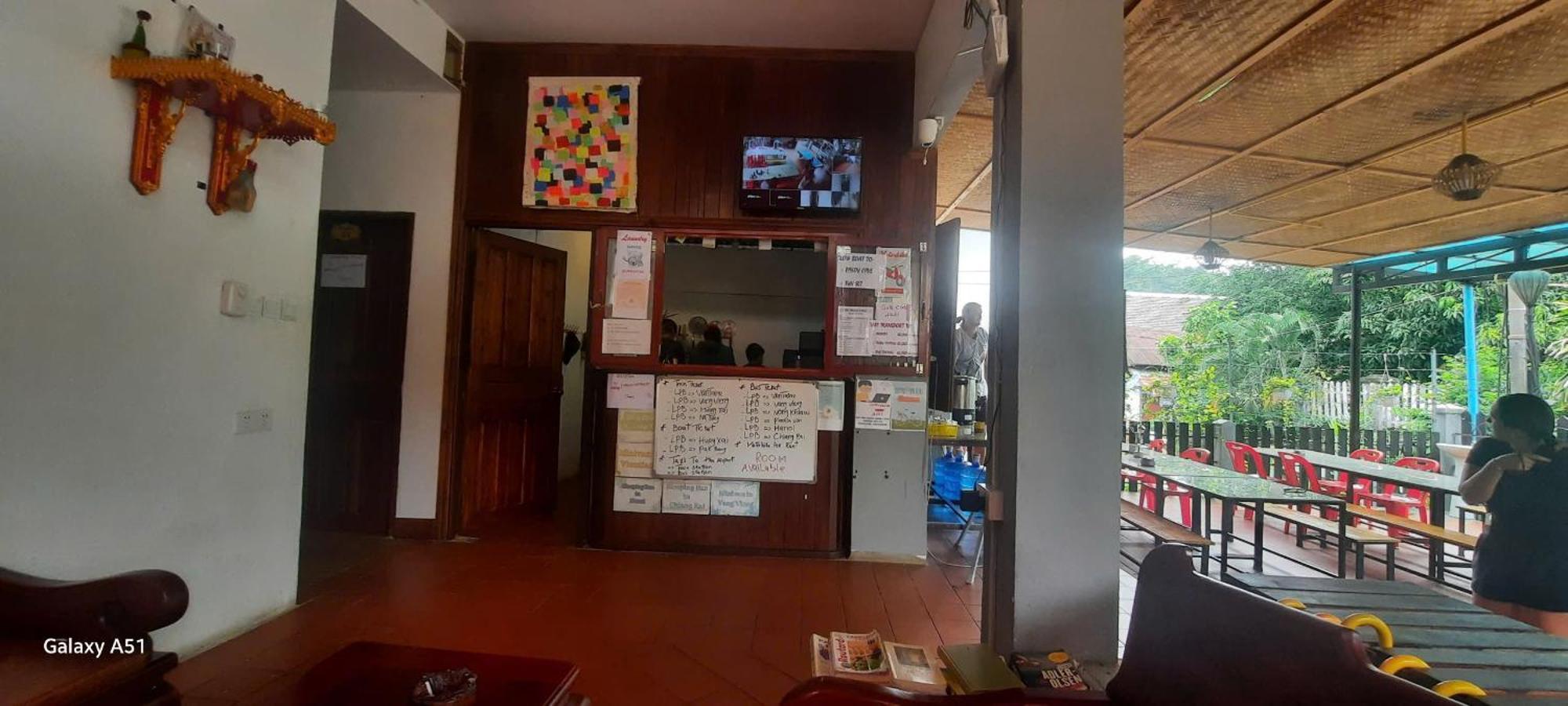 Aurora Backpackers Hostel Luang Prabang Zewnętrze zdjęcie