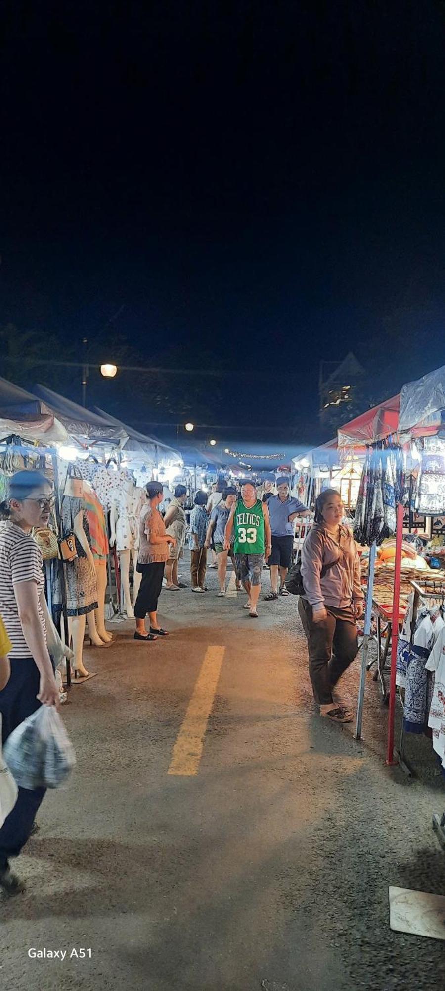 Aurora Backpackers Hostel Luang Prabang Zewnętrze zdjęcie
