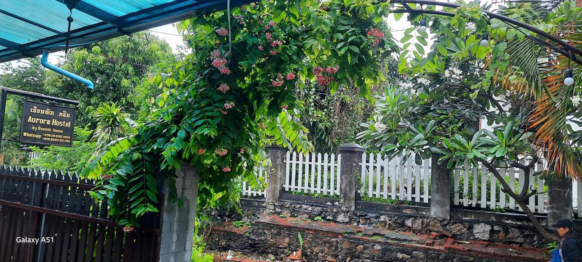 Aurora Backpackers Hostel Luang Prabang Zewnętrze zdjęcie